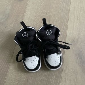 Toddler Nike air jordan